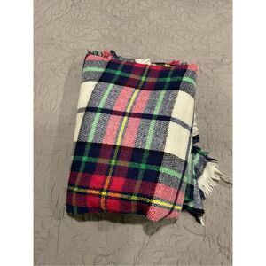 Old Navy Plaid Soft Huge Scarf Shawl New Red Green